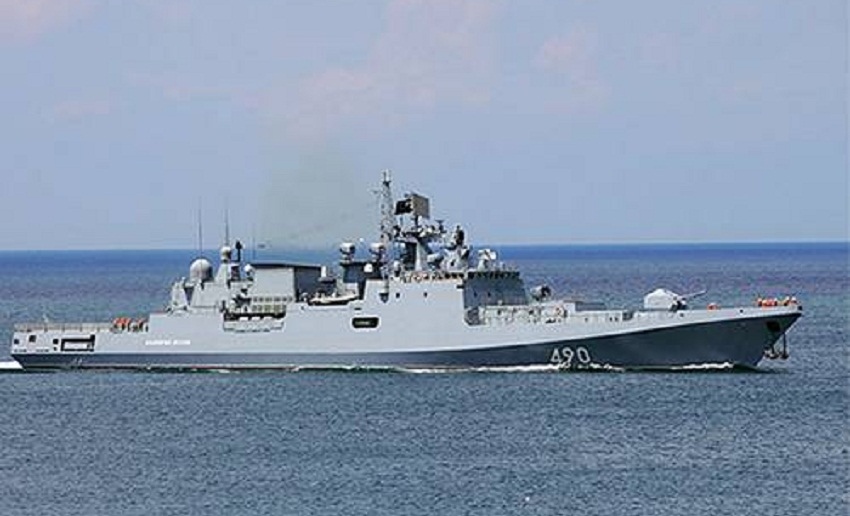 Фрегат Адмирал Эссен прибыл в порт Кипра: фото 2