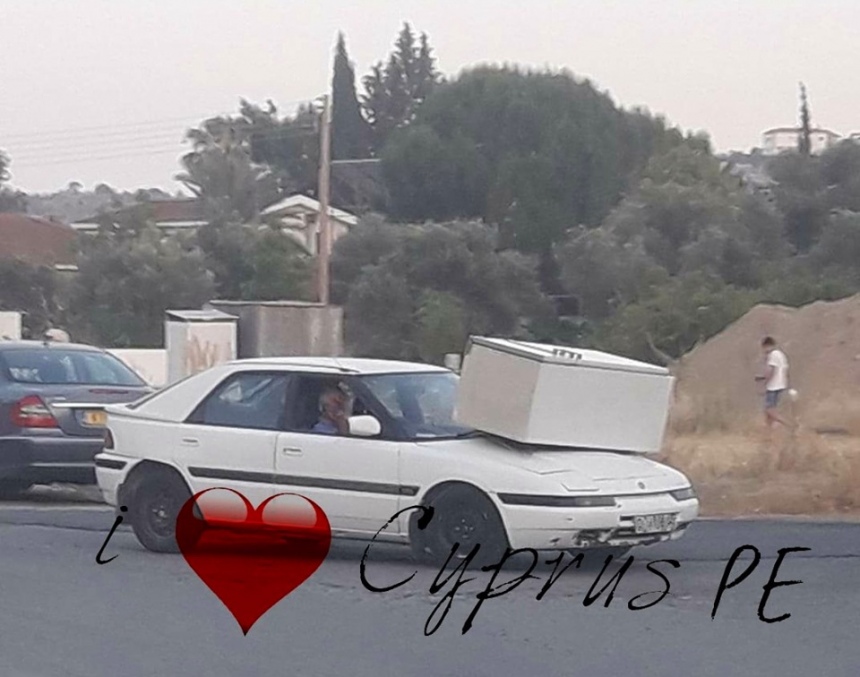 "Ехали медведи на велосипеде": Курьезные и странные случаи на кипрских дорогах! : фото 28