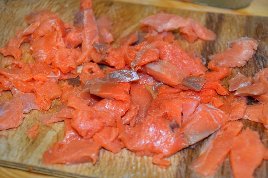 Лучшие рецепты здоровой кухни Кипра. Вкус, способный покорить миллионы гурманов, — салат с семгой, физалисом и сладким апельсином. Простой и быстрый в приготовлении: фото 18
