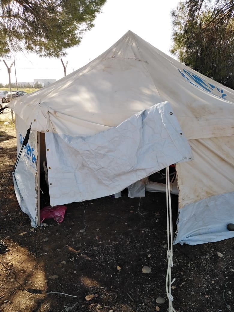 Центр беженцев в деревне Коккинотримития грозит стать новым страшным очагом коронавируса: фото 3