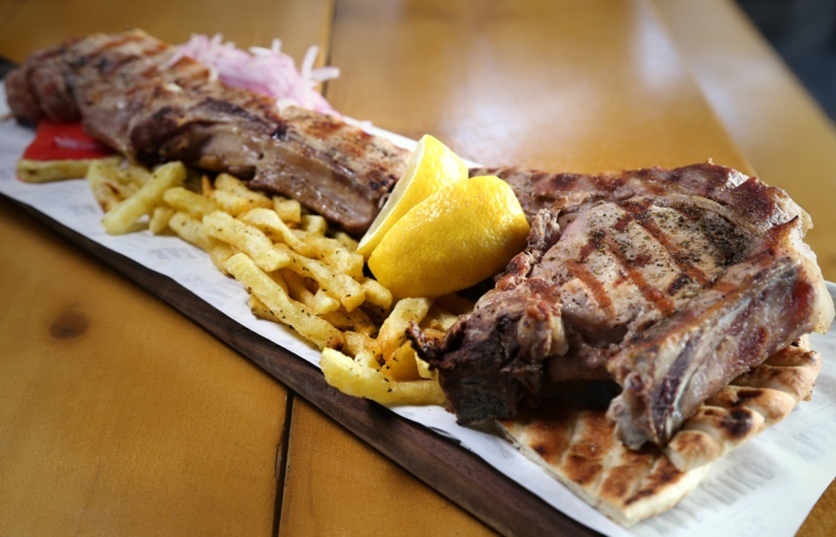 Кипрские Бризолес - очень вкусные свиные стейки: фото 10