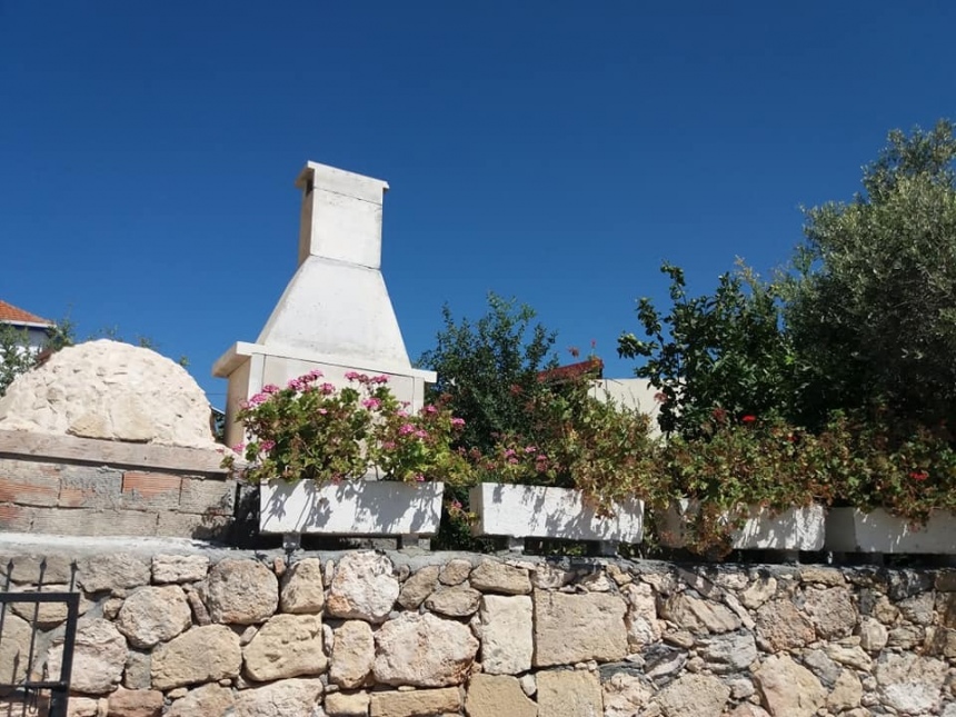 ​На краю земли: остров-скала и деревня маронитов на Кипре: фото 24