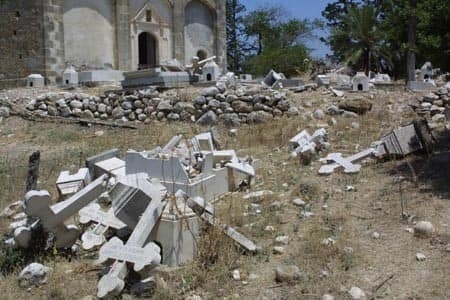​Греко-киприоты возмущены осквернением православных святынь на территории ТРСК (фото, видео): фото 4