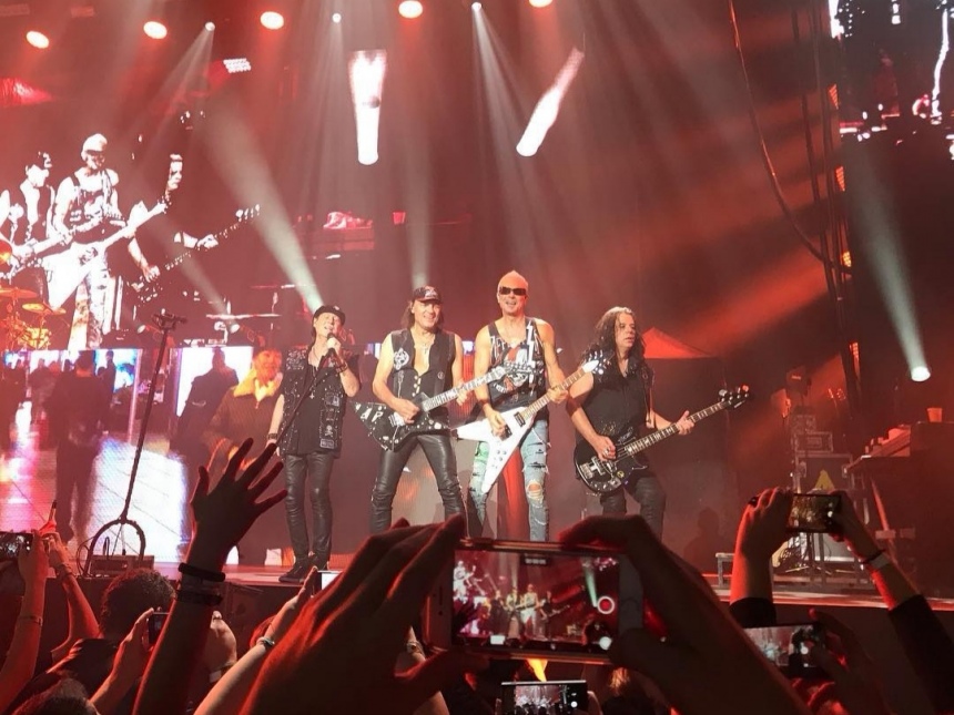 На Кипре отгремел концерт легендарной немецкой рок-группы Scorpions - не все прошло гладко: фото 12