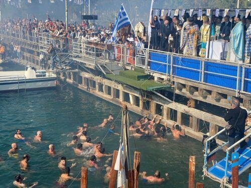 На Кипре с большим размахом отметили Крещение: фото 7