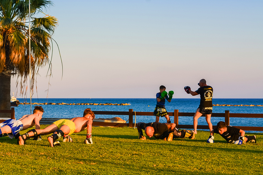 Спорт против коронавируса: жители Кипра проводят тренировки на открытом воздухе!: фото 74