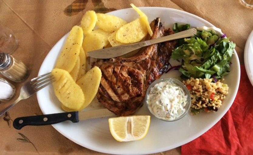 Кипрские Бризолес - очень вкусные свиные стейки: фото 11