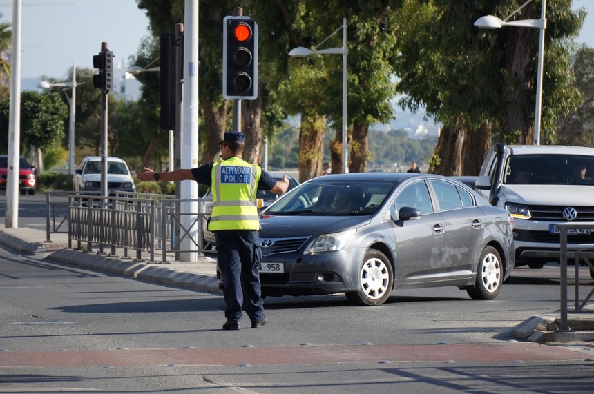 Полицейские на Кипре теперь будут работать меньше : фото 2