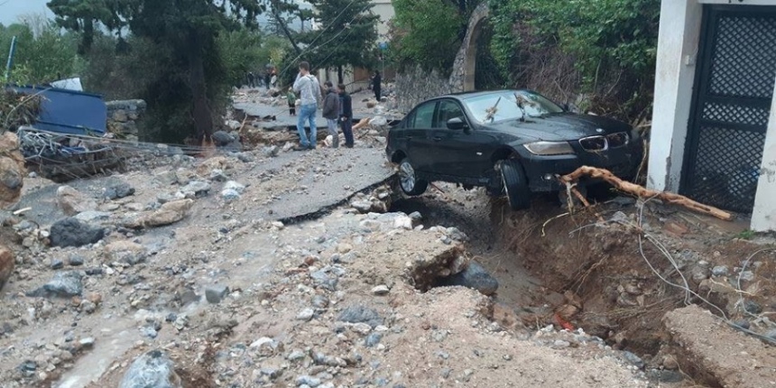 Последствия разрушительного циклона "Гайя" на Кипре: день третий, первые жертвы (Фото и Видео): фото 12