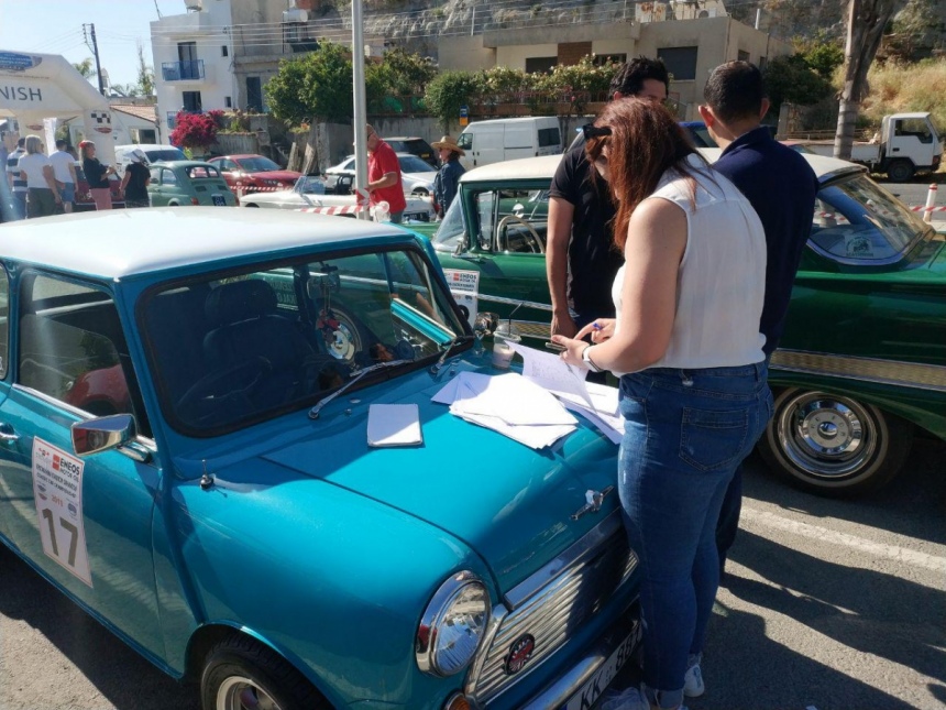 От детройтского барокко до электрокаров: майское ралли классических автомобилей на Кипре: фото 6