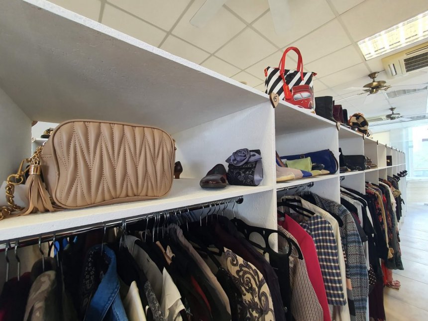 В Лимассоле открылся первый комиссионный магазин брендовой одежды POPUPBOX: фото 9