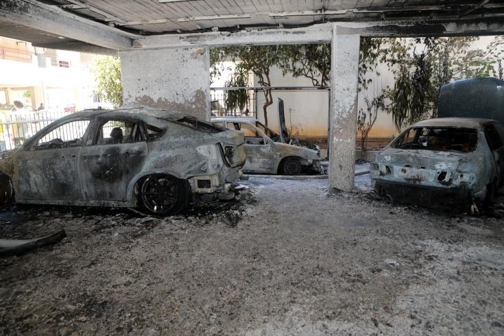 ​За прошедшие сутки на Кипре сгорело 6 автомобилей: фото 6