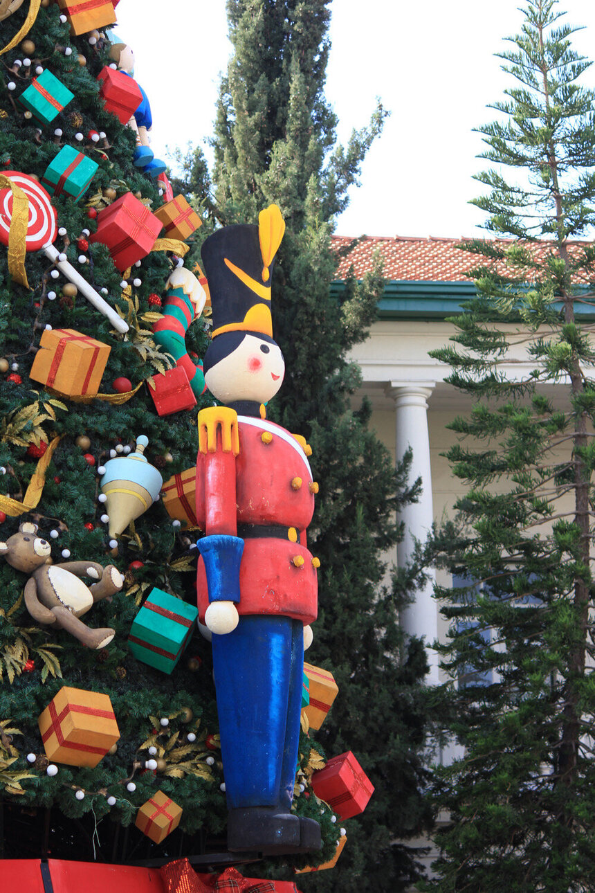 Кипр нарядный: рождественские елки никто не отменял: фото 10