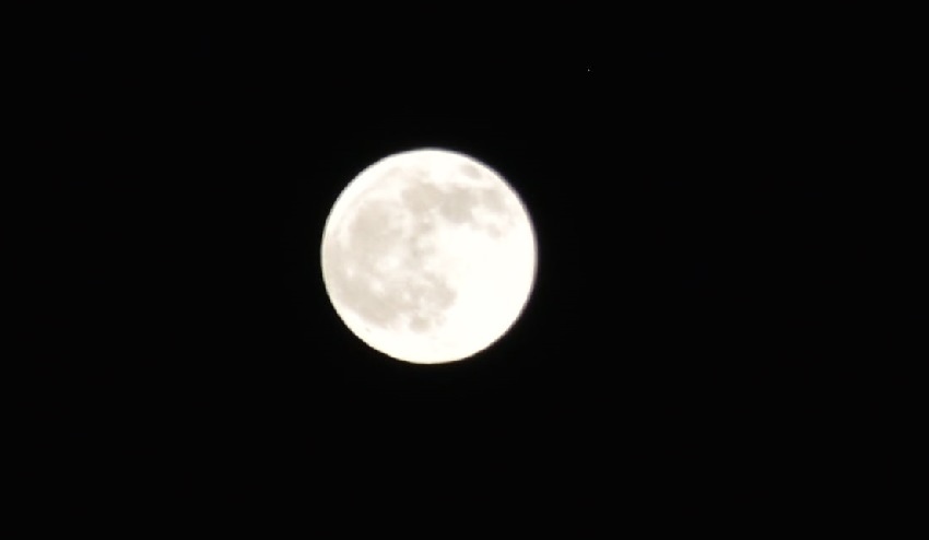 В эту ночь прошло первое лунное затмение 2020 : фото 3