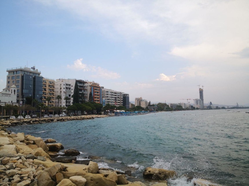 Интерес зарубежных инвесторов к покупке недвижимости на Кипре продолжает снижаться: фото 2