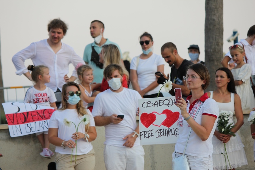 На Кипре прошли акции солидарности с жителями Беларуси: фото 24