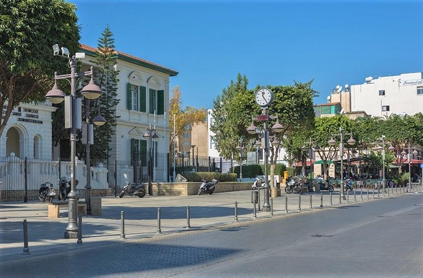 Какой была улица Независимости в Лимассоле до независимости Кипра? : фото 10