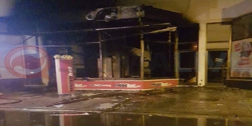В Пафосе подожгли здание букмекерской конторы: фото 2