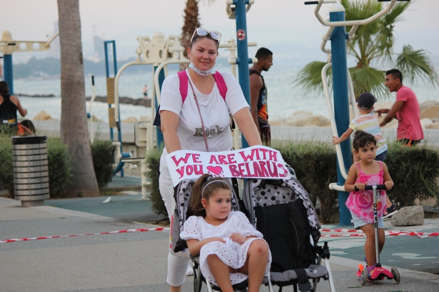 На Кипре прошли акции солидарности с жителями Беларуси: фото 40