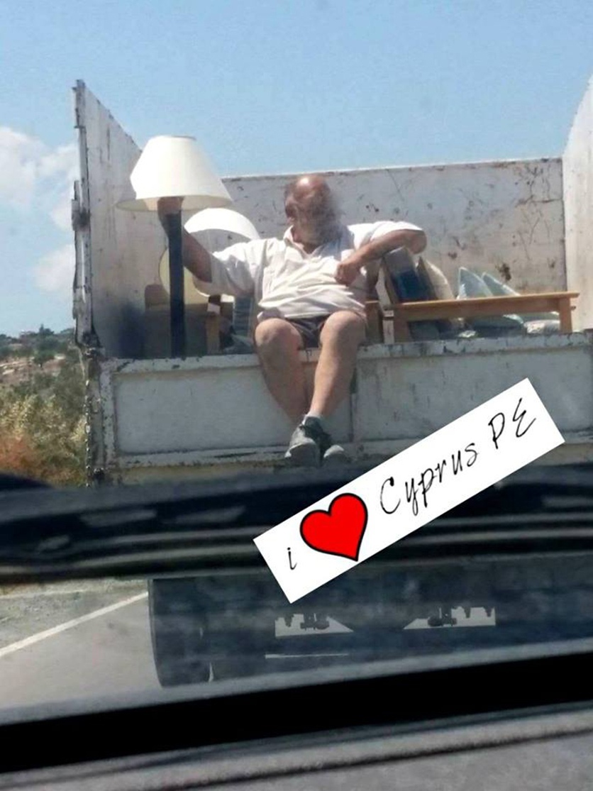 "Ехали медведи на велосипеде": Курьезные и странные случаи на кипрских дорогах! : фото 53