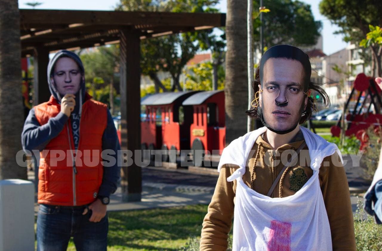 В Лимассоле прошла акция в поддержку Навального: фото 13
