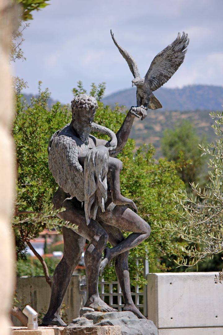«Самое ценное, что есть у человека, — свобода!» Филиппос Япанис — скульптор, творец, философ: фото 33