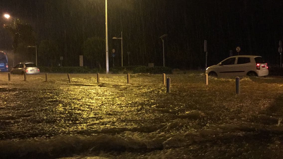 Лимассол затопило после сильнейшего ливня: фото 2