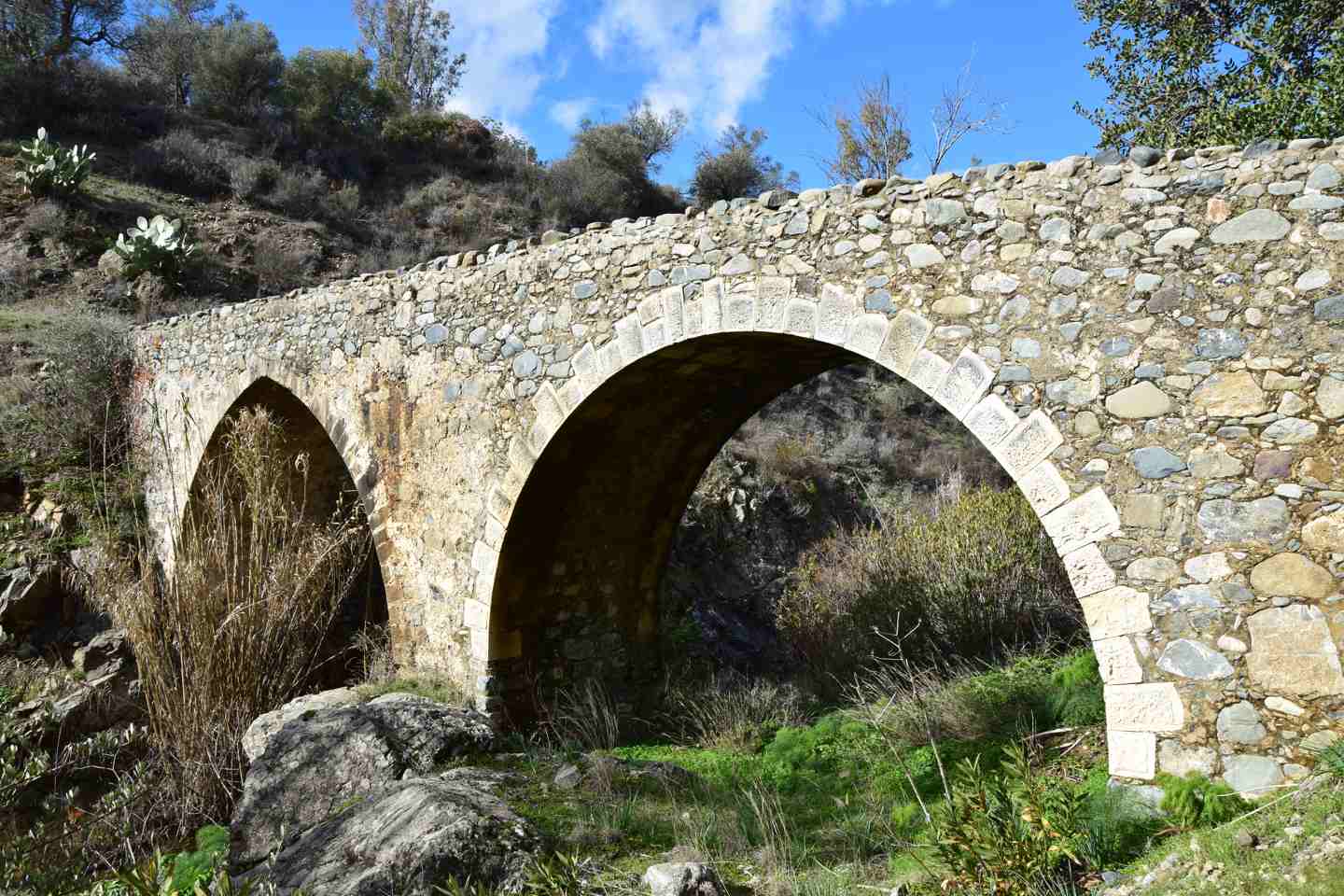 Топ 6 многолетних мостов на Кипре, которые просто необходимо сфотографировать: фото 2