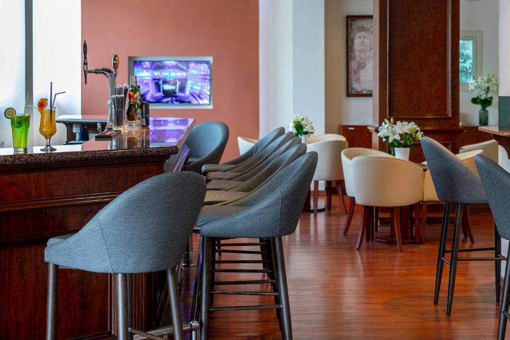 Kapetanios Limassol Hotel