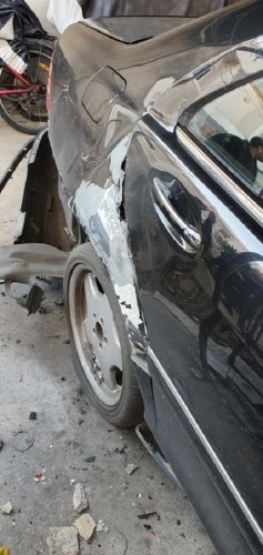 На Кипре взорвали машину 53-летнего президента футбольного клуба "Арис": фото 3