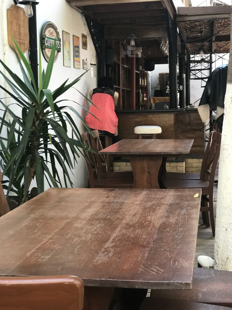 Кафе с «мёртвыми душами» в Никосии (фото): фото 2