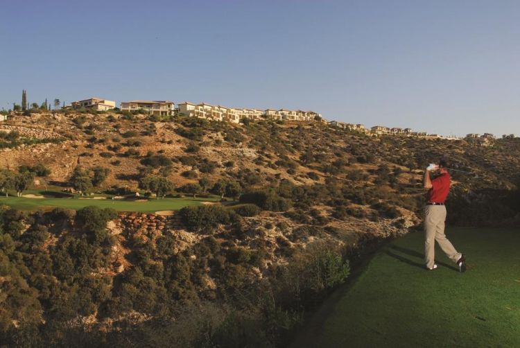 гольф на Кипре