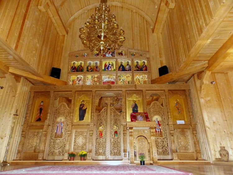 деревянная церковь на Кипре
