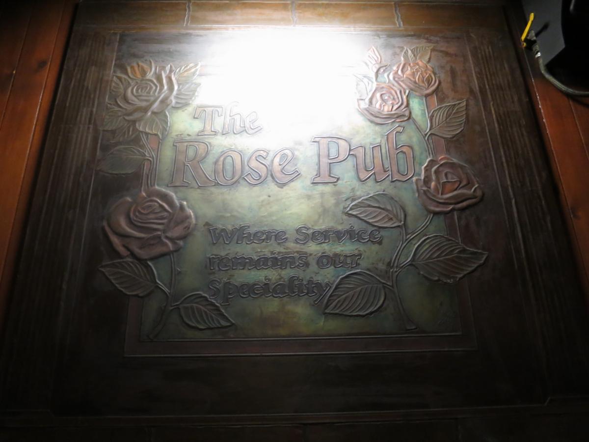 Rose Pub - английский паб в Пафосе: фото 6