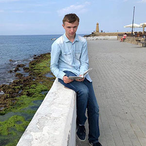 Автор Андреас Леонидис