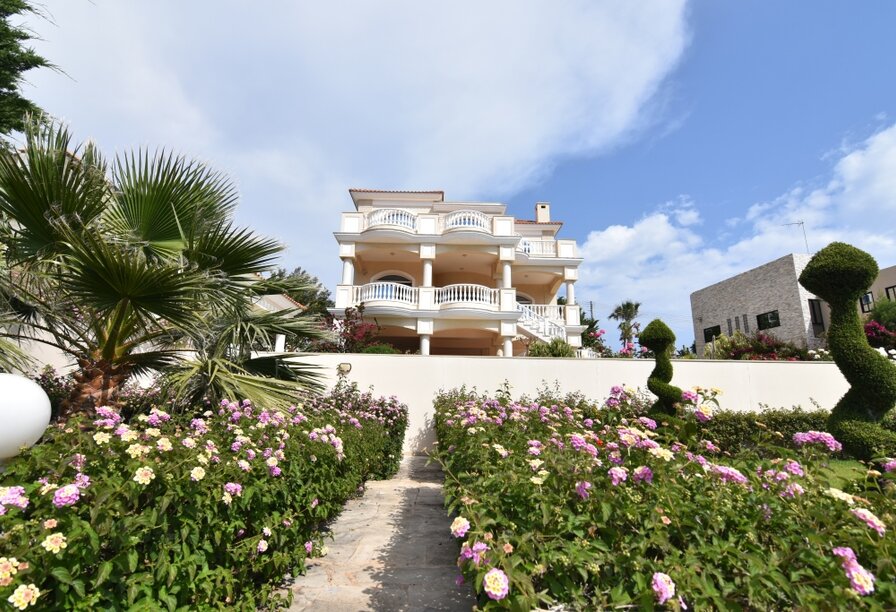 Продажа роскошной виллы в районе Mesovunia.. Фото 1 из 20 Фотогаллерея объекта 4887 - Фото 1 из 20