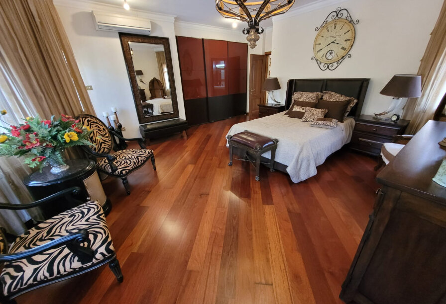 Дом на продажу в АГИОС ТИХОНАС. Фото 7 из 9 Фотогаллерея объекта 5005 - Фото 7 из 9