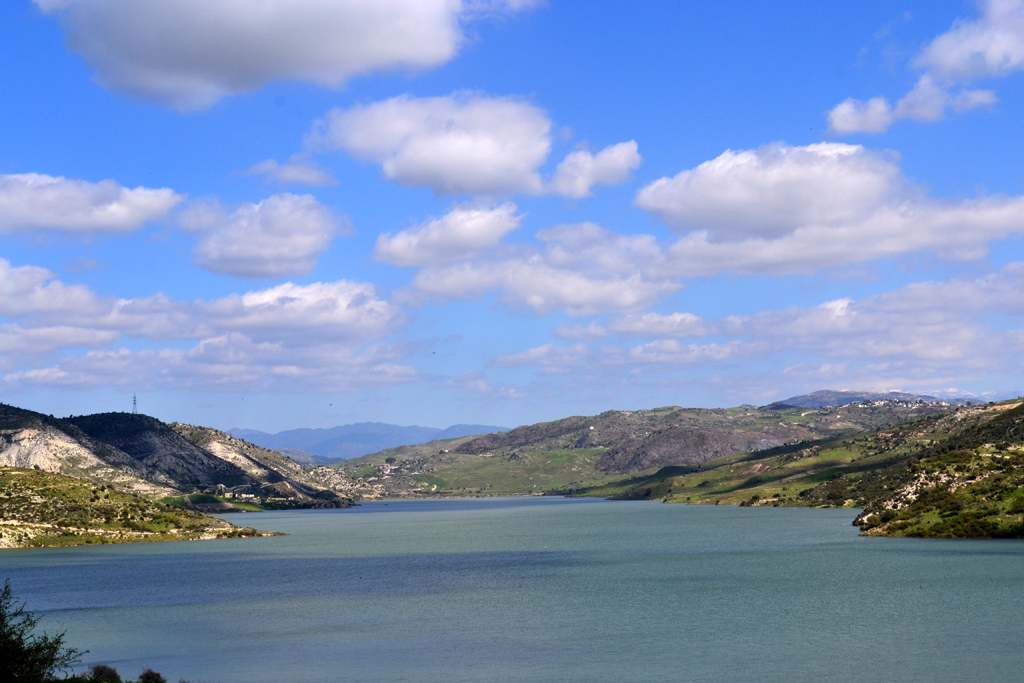 Дамба Аспрокреммос: фото 4 Дамба Аспрокреммос: фото 4