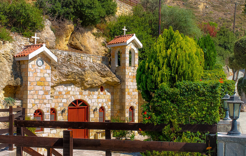 Пещерный храм кипрского святого Спиридона Тримифунтского: фото 4
