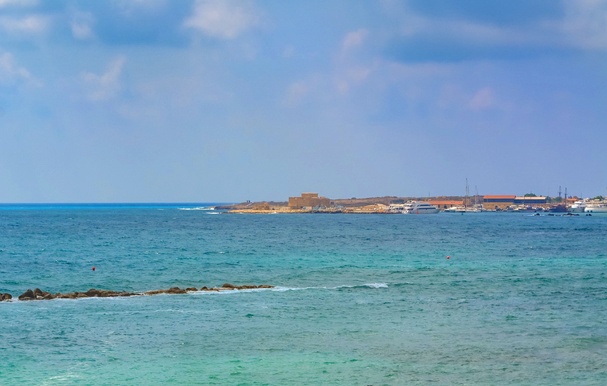 Смотровая площадка на Кипре с красивым видом на море: фото 14