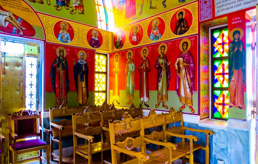 Фрески в часовне Воздвижения Святого Креста в деревне Педулас на Кипре