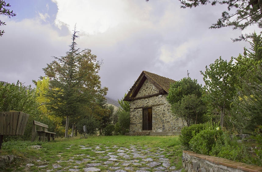 Часовня Святого Креста - самый старинный храм в кипрской деревушке Киперунда : фото 2