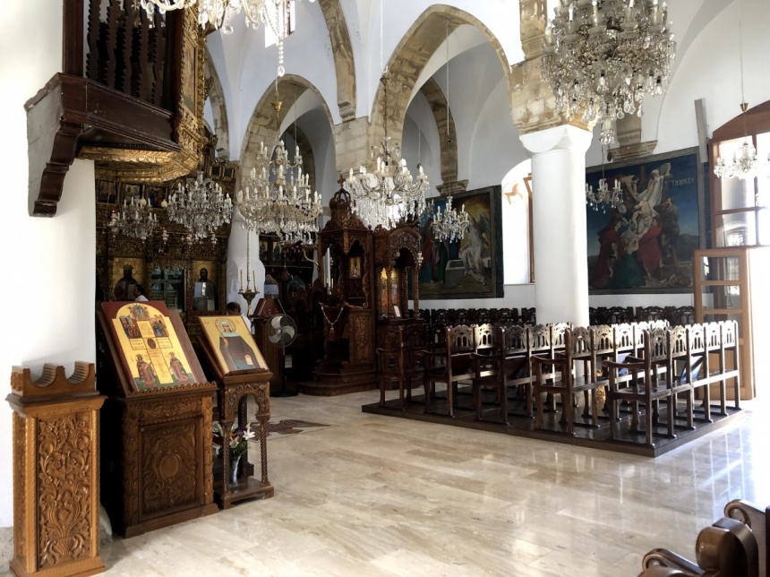 Монастырь Святого Креста - духовный символ и религиозный центр Омодоса: фото 15