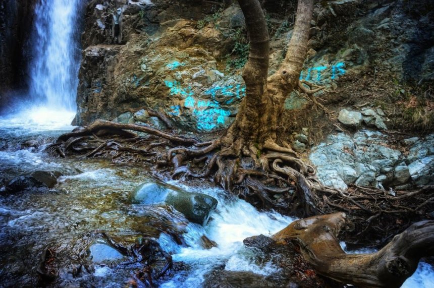Водопад Милломерис (Waterfall Millomeris, Καταρράκτης Μιλλομέρη): фото 4