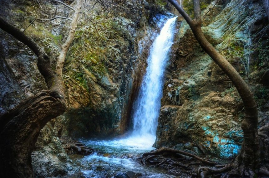 Водопад Милломерис (Waterfall Millomeris, Καταρράκτης Μιλλομέρη): фото 2