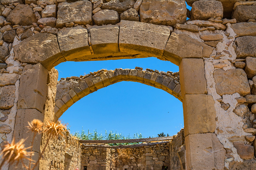 Путешествие в прошлое: старинная часовня Святого Георгия в Анарите: фото 4