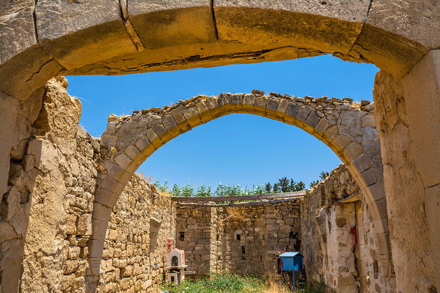 Путешествие в прошлое: старинная часовня Святого Георгия в Анарите: фото 8