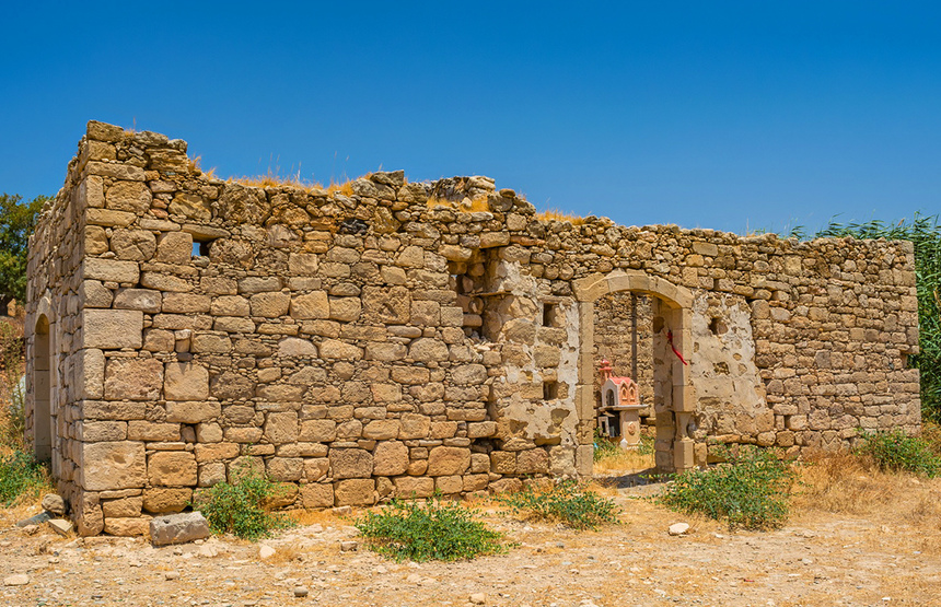 Путешествие в прошлое: старинная часовня Святого Георгия в Анарите: фото 15