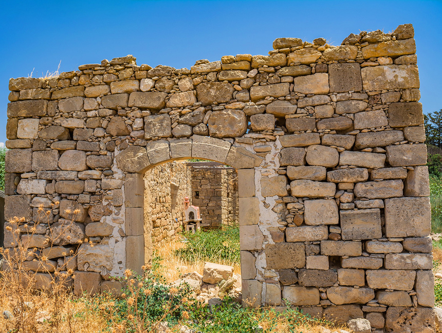 Путешествие в прошлое: старинная часовня Святого Георгия в Анарите: фото 14