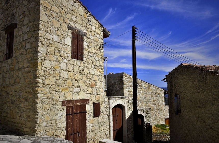 Дома в деревне Лофу, Кипр